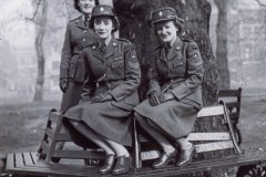 Sgt. Nadine Manning posing with colleagues behind 28 Pall Mall, London, England. Nadine Manning Collection.